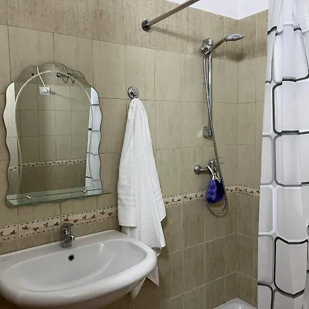 Appartamento Lungomare Con Garage Privato *